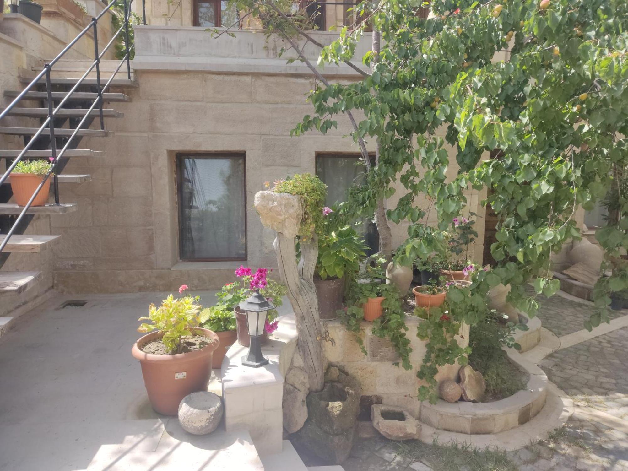 Hotel Luwian Stone House Göreme Exterior foto
