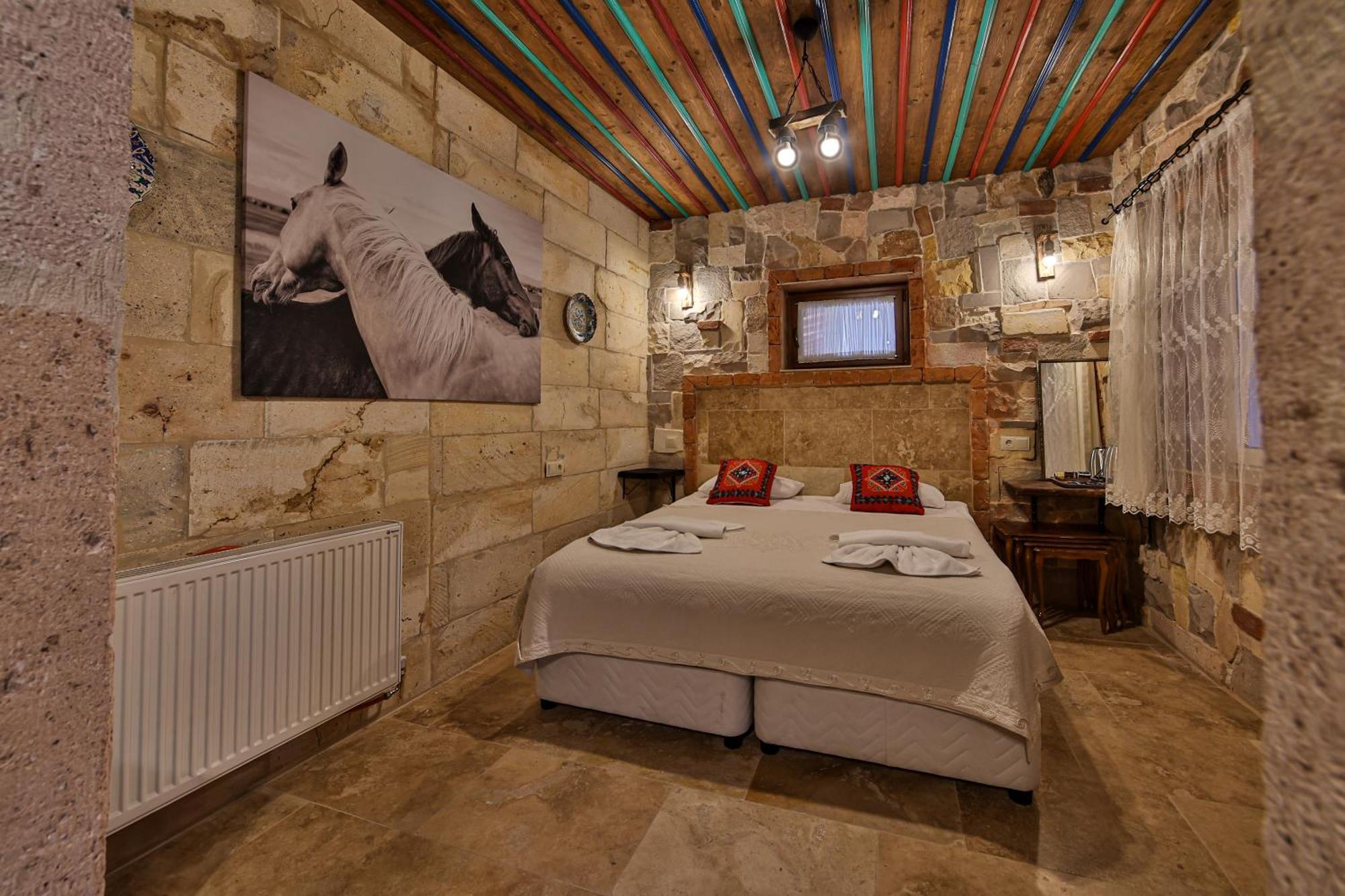 Hotel Luwian Stone House Göreme Exterior foto